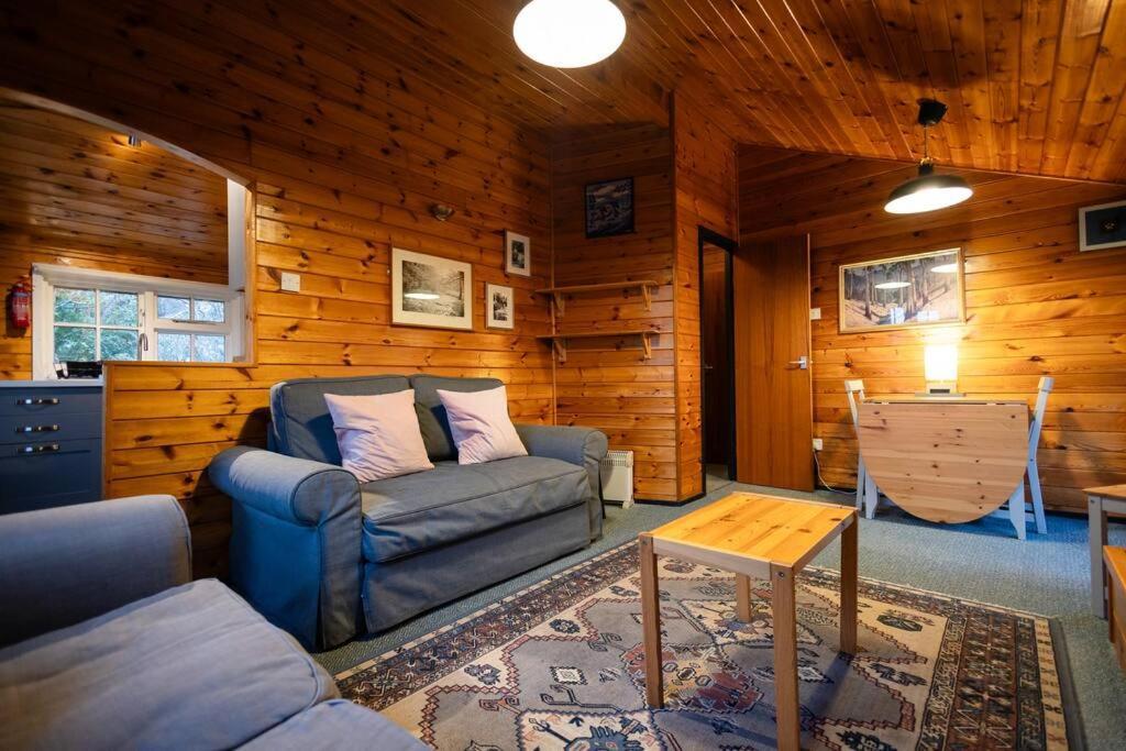 Cozy Norwegian Style Log Cabin In Rural Snowdonia - 2 Bedrooms & Parking By Seren Short Stays Ffestiniog Ngoại thất bức ảnh